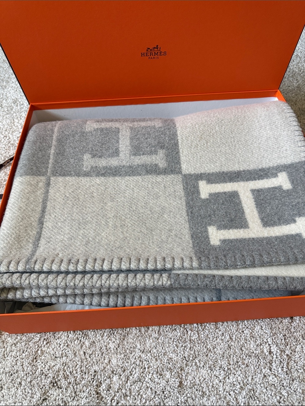 Hermes Avalon III throw blanket Ecru / Gris Clair